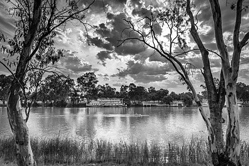 Picture of mildura murray river victoria australia Picture of mildura murray river victoria australia