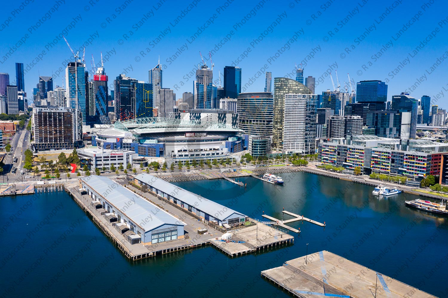 visit docklands melbourne