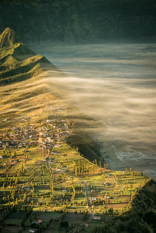 Crater Views, Cemoro Lawang, Bromo, Java, Indonesia