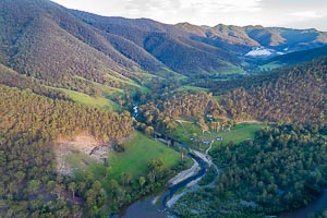 Picture of Georges Junction, New England Tablelands, New South Wales, Australia