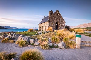 Picture of Lake Tekapo, Canterbury, South Island, New Zealand