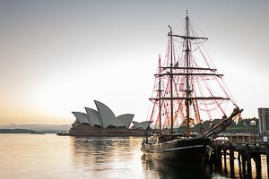 Pictures of Sailing Ships